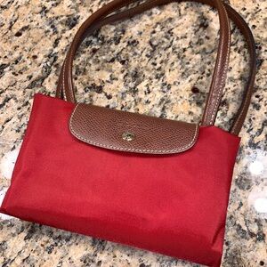 Longchamp Le Pliage Medium Tote - Red
